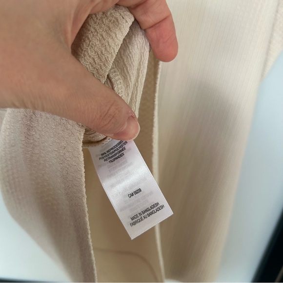 [XLp] Cleo Petite NWT Cream Beige Textured Short Sleeve Top *flaw* - Picture 10 of 10